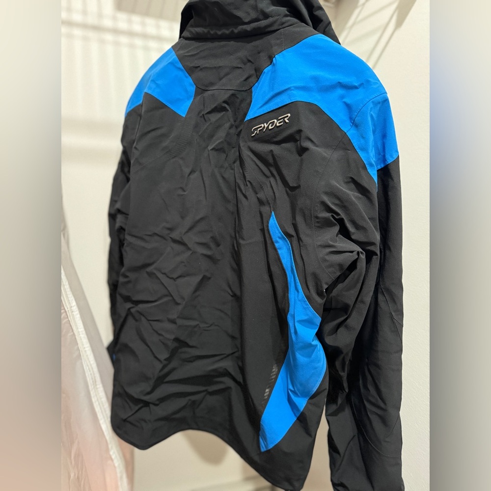 Men’s Ski Spyder Jacket Black and Blue